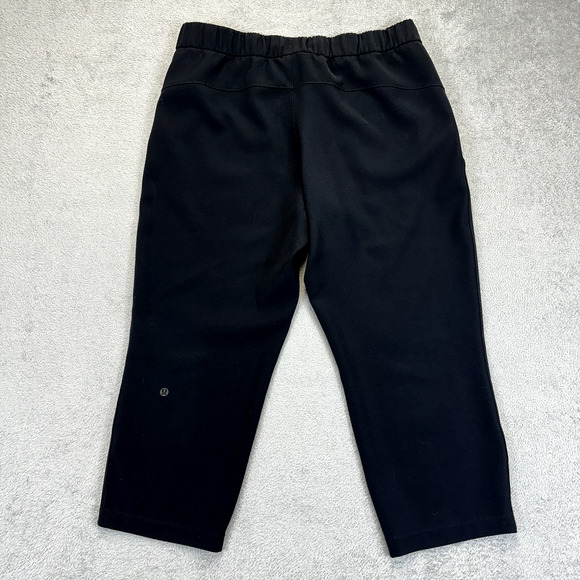 Lululemon On The Fly Crop pants - Picture 8 of 8